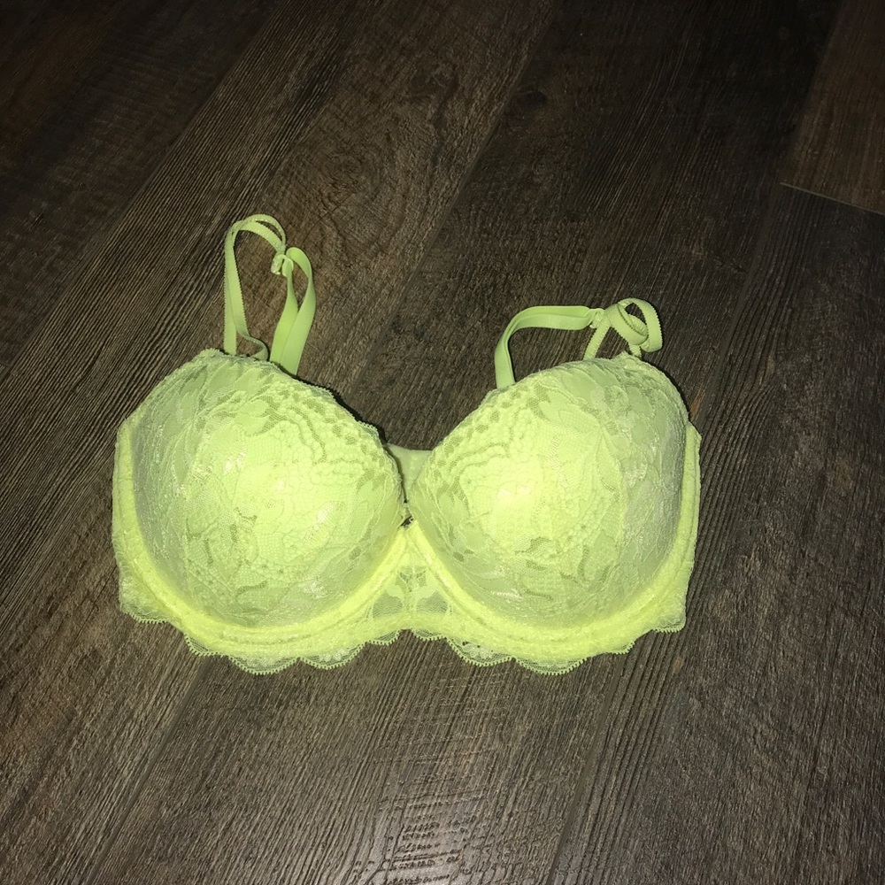 Victoria Secret bra